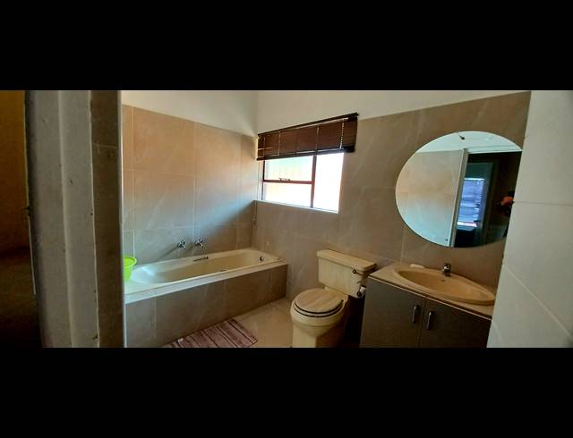 5 BEDROOM HOUSE FOR SALE IN SUNAIR PARK